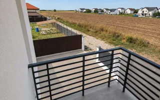 Comuna Berceni - Strada Campului - Casă P+1 | Teren 352 mp - Asfalt - Poză 17