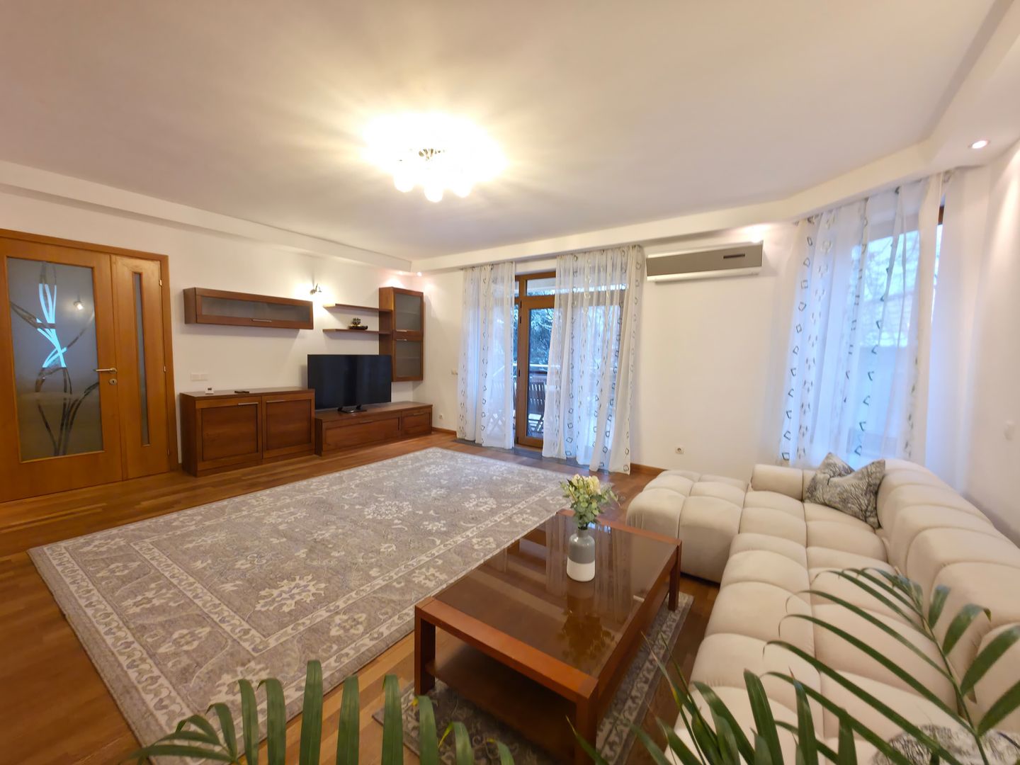 COMISION 0% - Baneasa Vila P+1+M 6 camere curte 550mp Garlei-Dobrogeanu Gherea - Poză 6