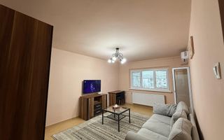De inchiriat apartament 2 camere - Poză 1