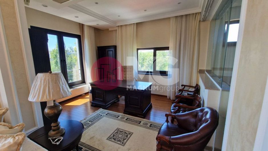 Imobil unicat de inchiriat- 2500 mp- teren 4000 mp- piscina interioara - Poză 13