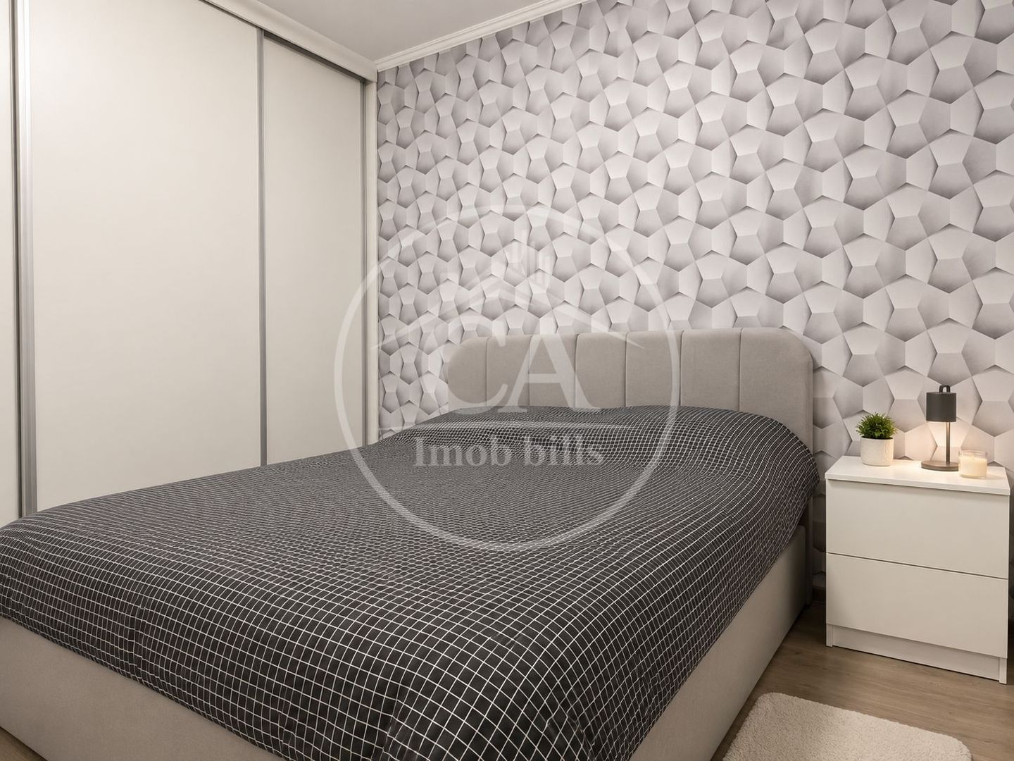 Apartament cu 3 camere de vânzare în zona Rogerius, Oradea - Poză 5