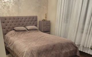 Apartament cu 3 camere /60mp/ zona Podu Ros - Poză 1