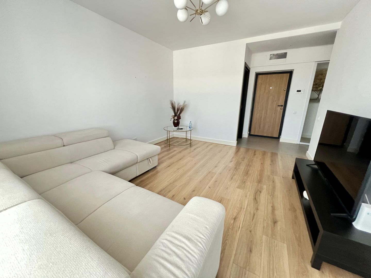 Apartament 2 camere modern în Aviației – 2 băi, dresing - Poză 3