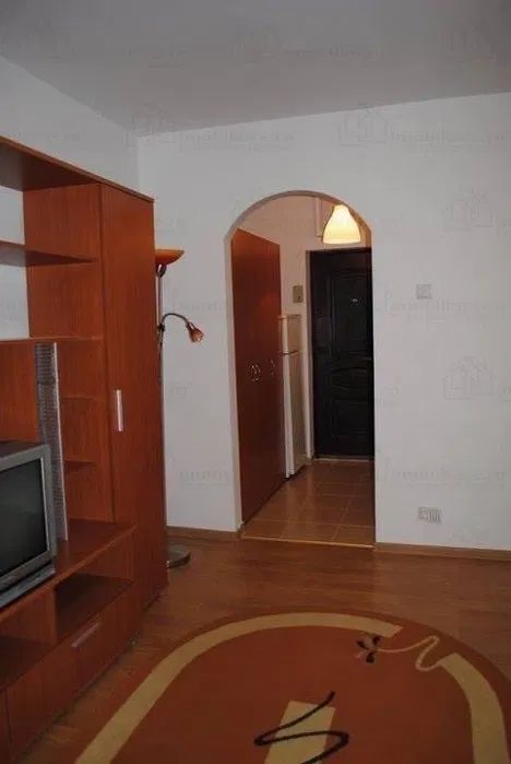 GARSONIERA DECOMANDATA MODERNA MOBILATA & UTILATA BLOC 1982 - Poză 6