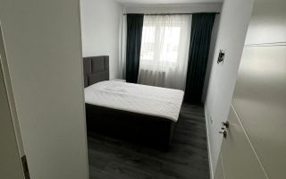 Apartament modern 2 camere etaj 3 lift si parcare pe Calea Surii Mici - Poză 4