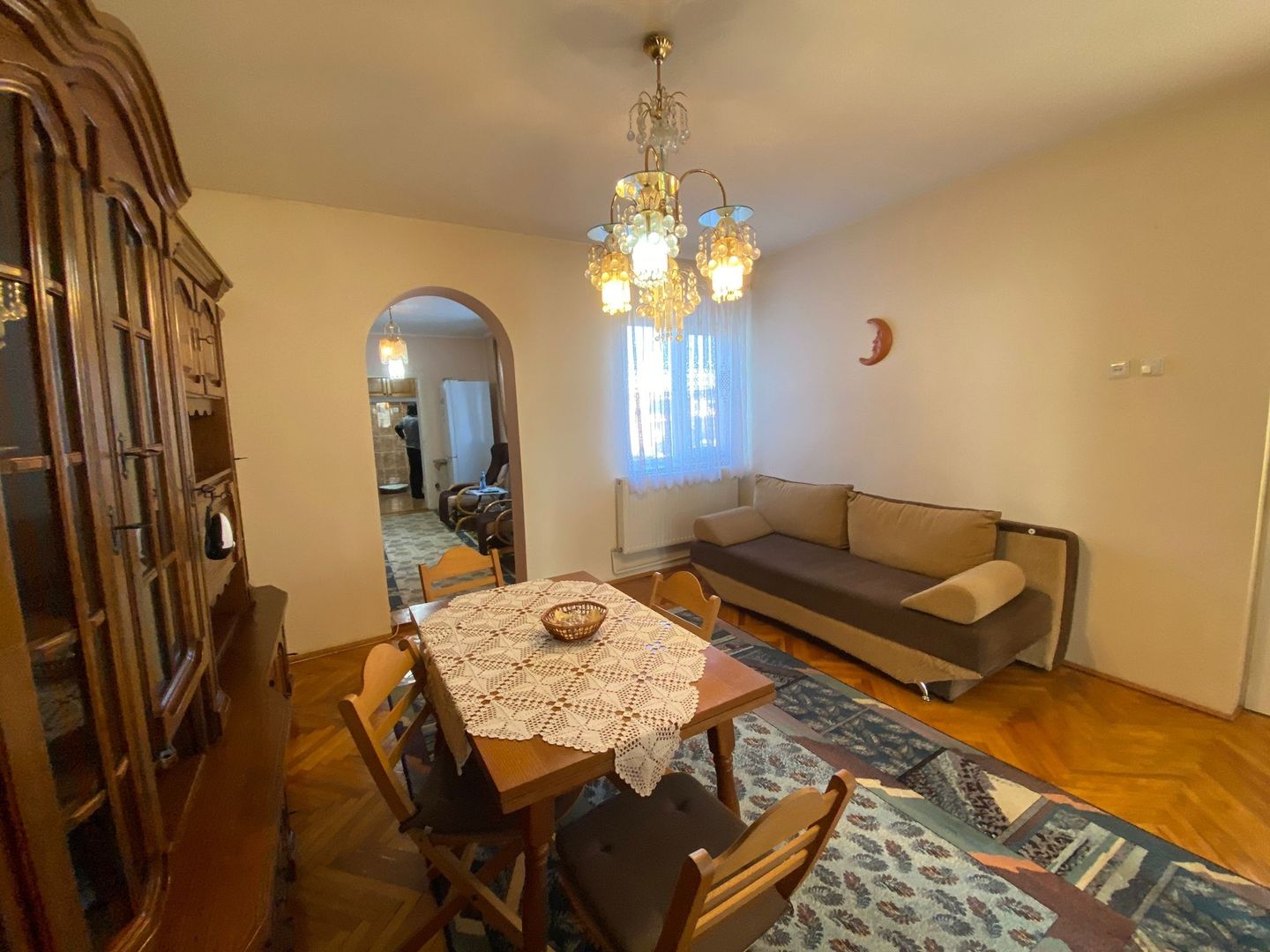 BRASADAS vinde casa cu 6 cam 2 bai cu tern 3.3 ari. - Poză 18