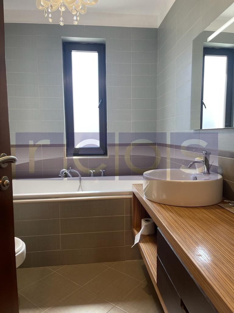 INCHIRIERE VILA PIPERA | 4 CAMERE 150MP | CURTE 112MP | GARAJ-MOBILATA - Poză 14
