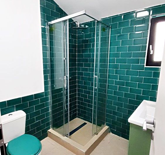 Casa noua in Cristian, libera, gata pentru a fi locuita. - Poză 13