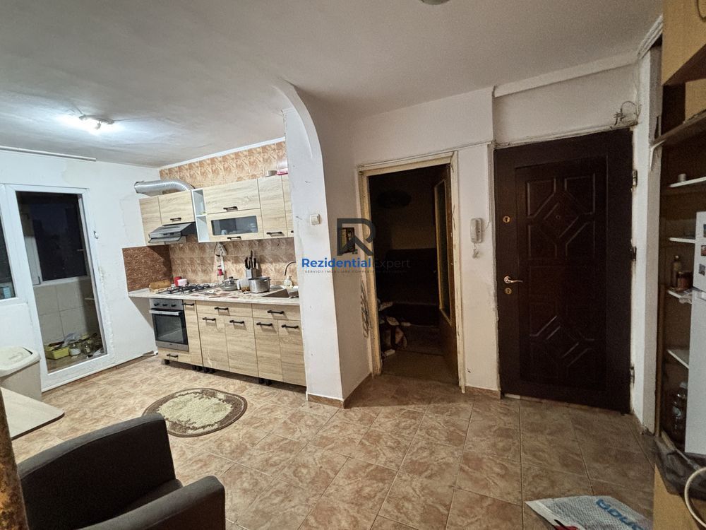 Apartament 3 camere Piata Iancului 1980 - Poză 1