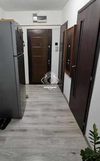 Apartament 4 camere decomandat in zona Brancoveanu | Centrala | Parcare - Poză 4