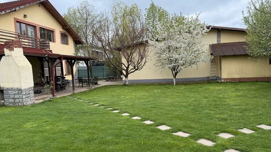 Casa individuala 4 camere | Ghermanesti | 200 mp | Teren 1400 mp | Cladire anexa - Poză 2