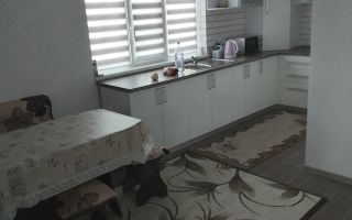 Casă de vânzare în Ciurbești, Iași – Proprietate nouă cu vedere la lac - Poză 5