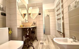 Apartament cu 3 camere, 2 bai  - zona Tractorul - Poză 8