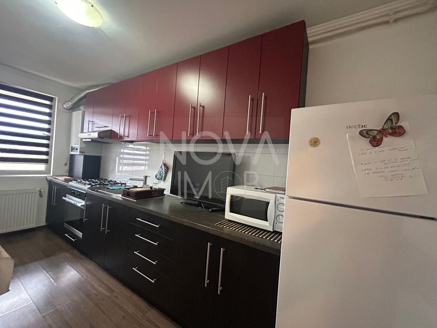 Garsoniera 45 mp cu balcon, mobilata, utilata - zona Lazaret - Poză 4