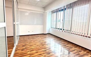 Spațiu de birouri disponibil într-o zonă excelentă din Brașov - Poză 2