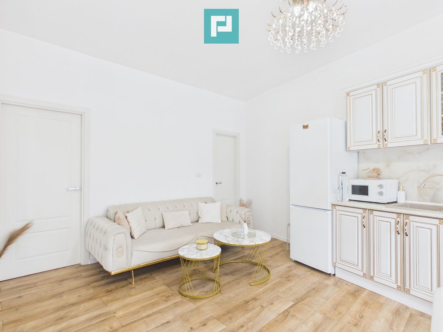 Apartament 2 camere parter în Arad, zona Boul Roşu - Poză 7