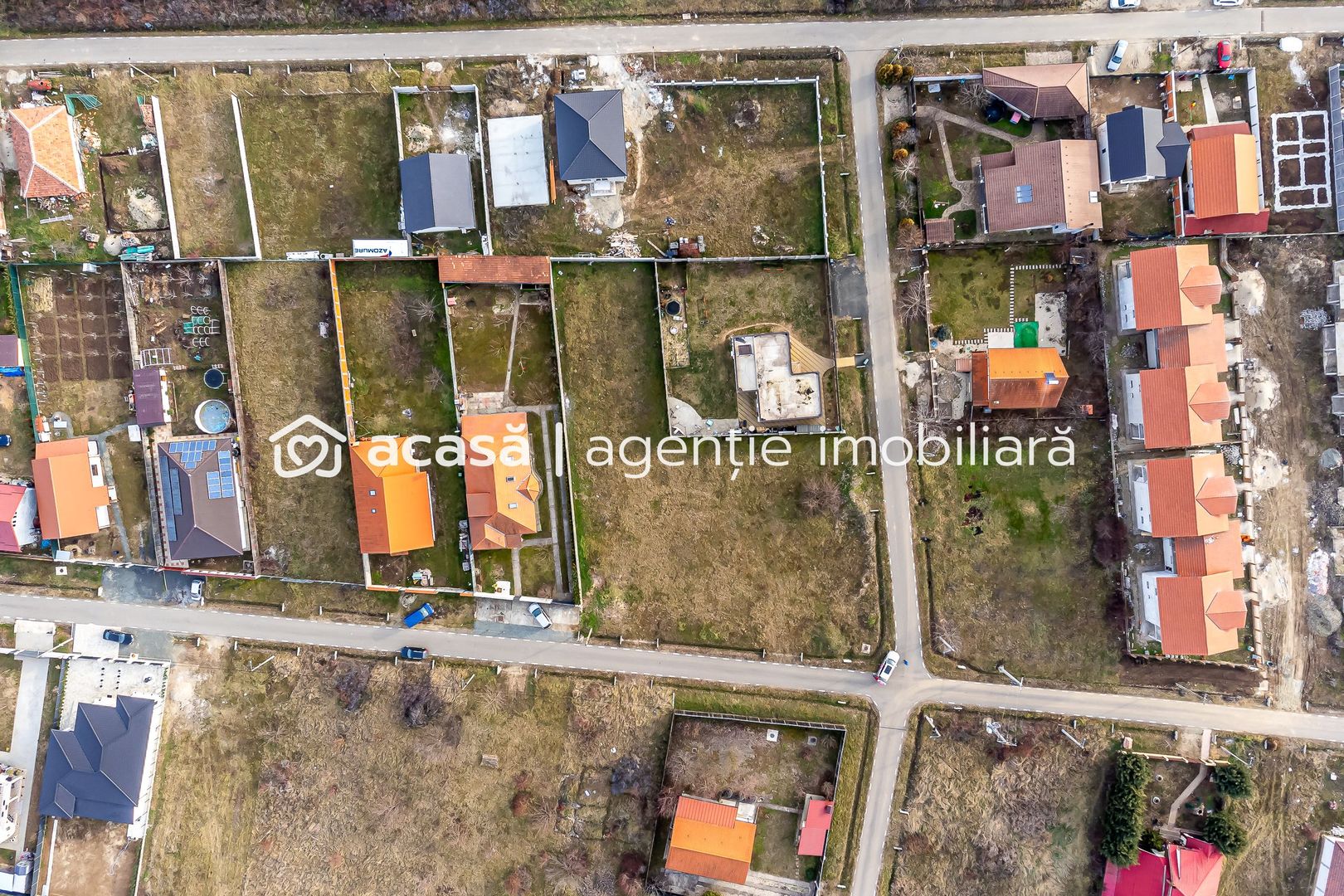 Teren generos, situat pe colt in cartierul nou din Calugareni - Poză 6