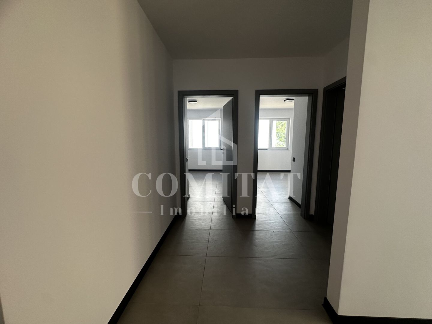 Apartament la etaj intermediar | Finisat | Zona Str Tineretului - Poză 16