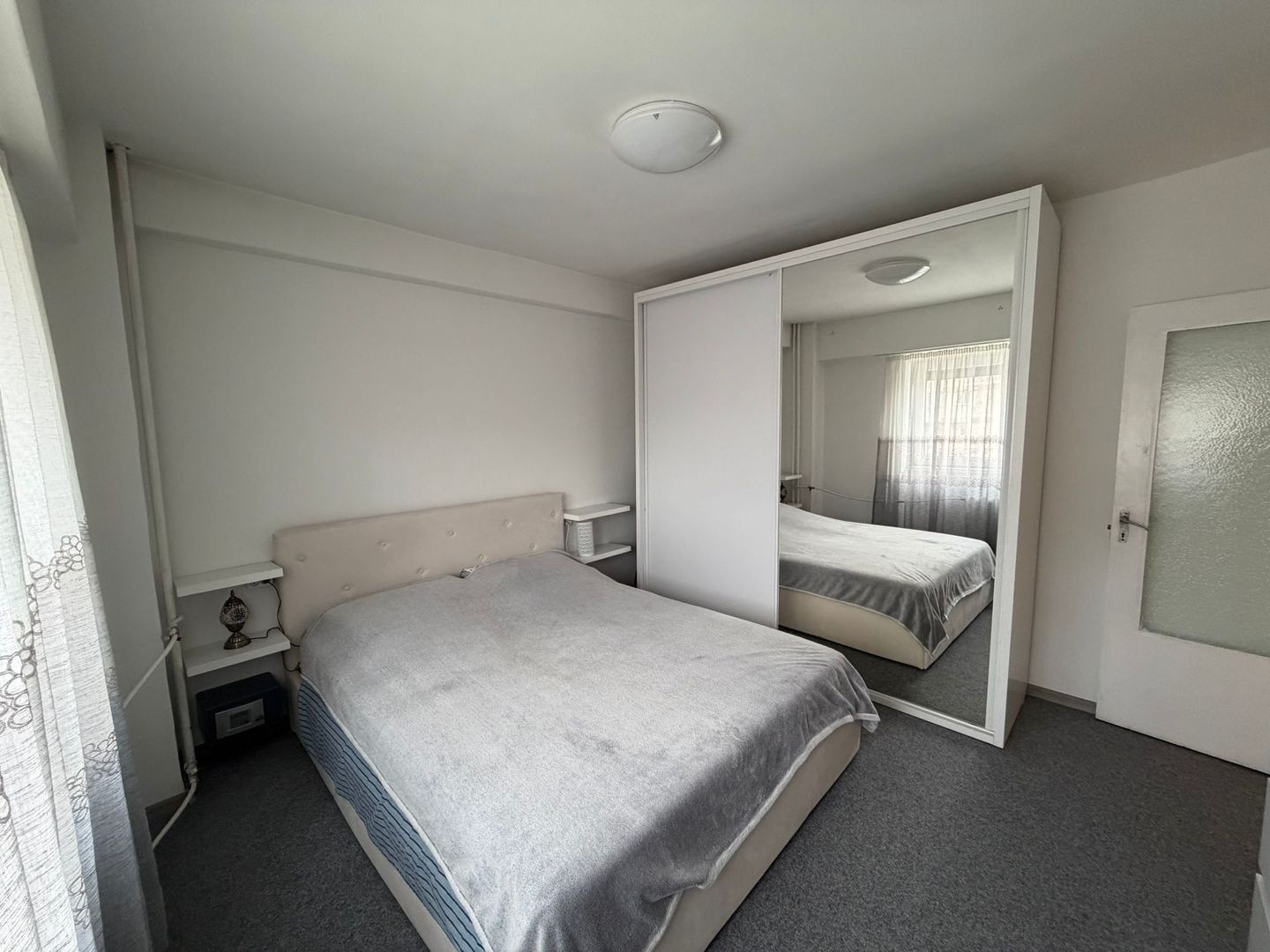 4 camere spatios si luminos Stefan cel Mare - Poză 4