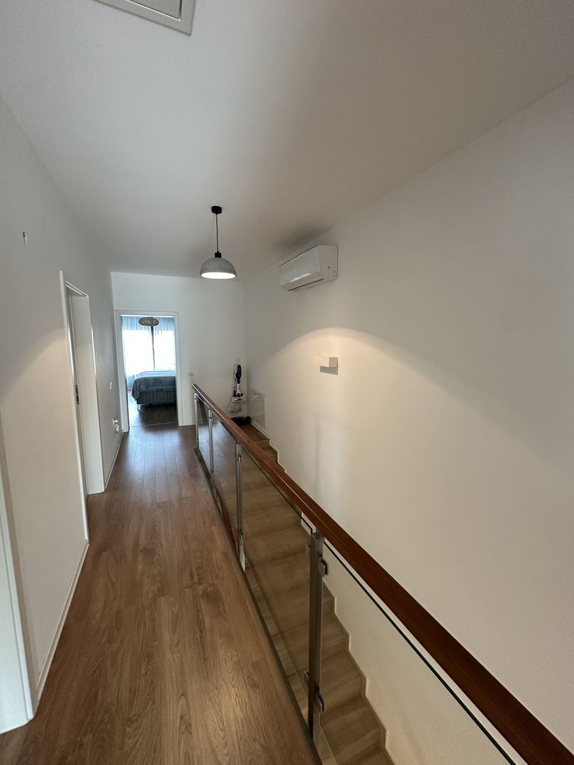 Duplex cu 5 camere de vanzare  în zona Aradului - Poză 23