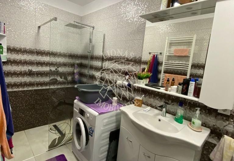 Casa 4 camere 170 mp-teren 1600 mp-terasa-gradina-Nasaud Central - Poză 6