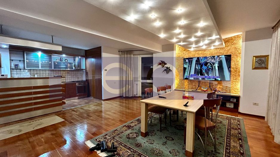 ÎNCHIRIERE 3 CAMERE | 160 MP | CARTIERUL FRANCEZ | GARAJ INDIVIDUAL | LUX - Poză 1