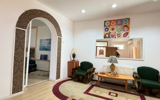 OPORTUNITATE DE VANZARE  APARTAMENT 6 CAMERE ÎN VILA | ZONĂ CENTRALĂ - Poză 2