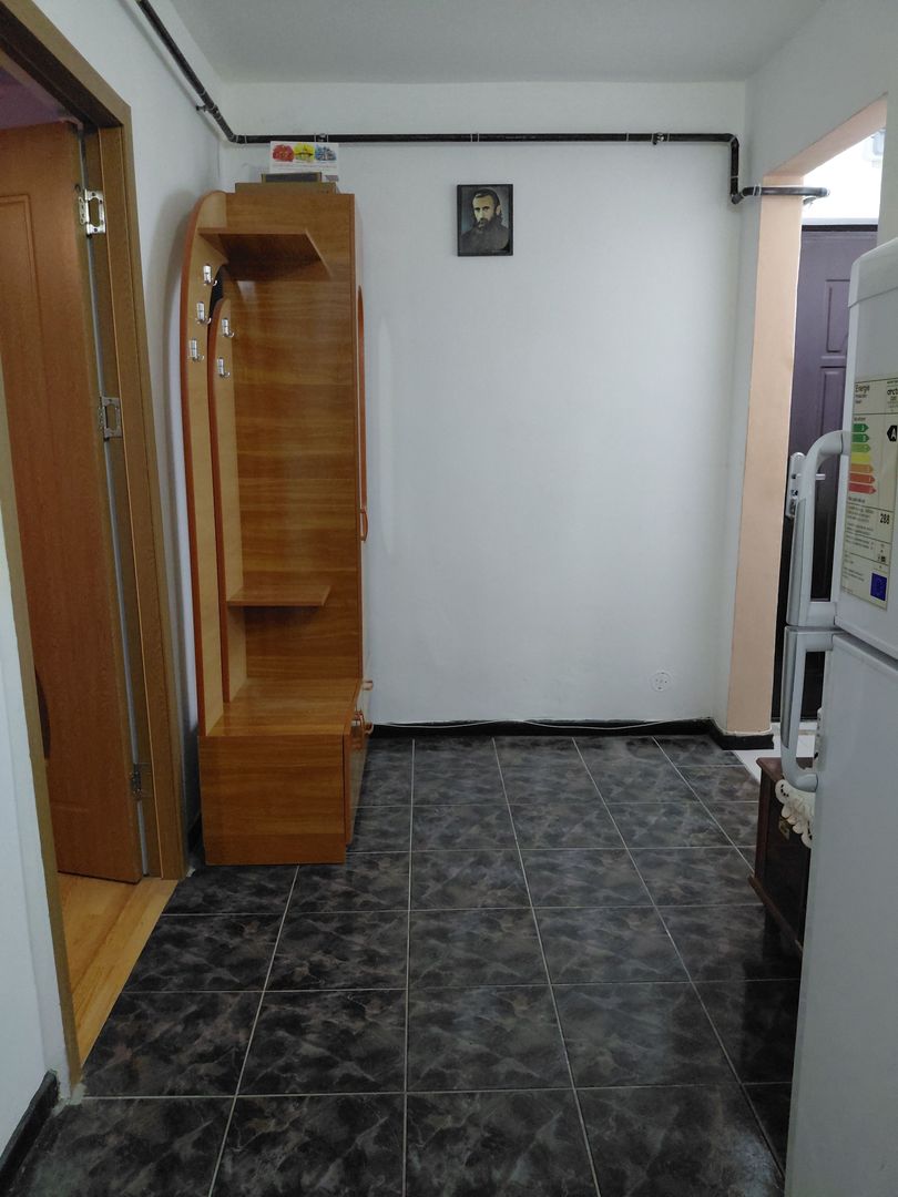 Apartament 2 camere, 45 mp, Micro 40 – Etaj 3/4, centrală termică, balcon - Poză 14