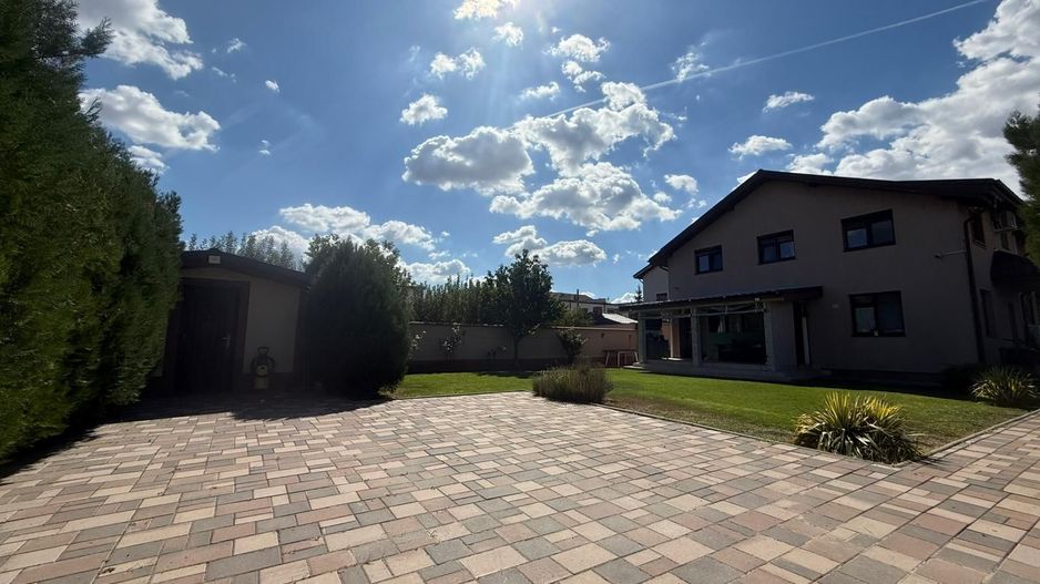 VILA MODERNA P+1 140MP CURTE 400MP BRAGADIRU CENTRAL - Poză 2