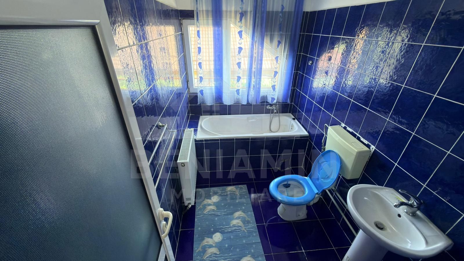 Vand Casa P+M 5 Camere-Curte si Strada Privata-Zona Catargiu - Poză 8