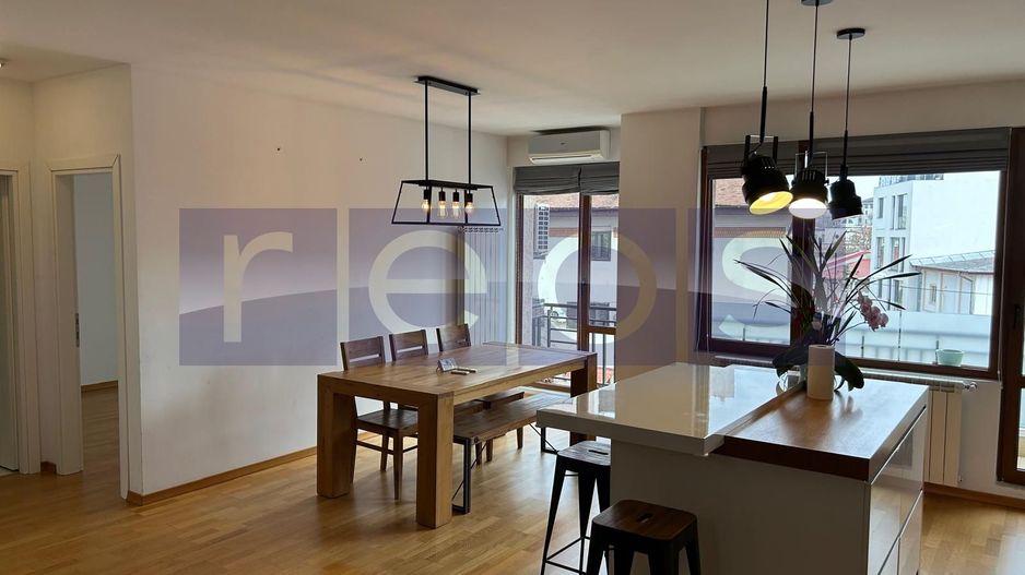 APARTAMENT 3 CAMERE ZONA ȘTEFAN CEL MARE - Poză 2