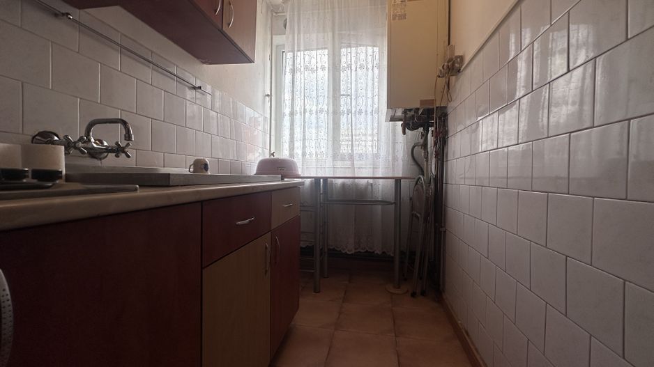 Curat si luminos! Se inchiriaza apartament cu 2 camere -Targoviste-M11 - Poză 6