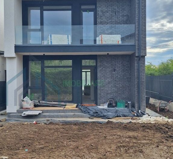 Casa modernă NZEB în Hlincea, cu eficiență energetică superioară - Poză 2