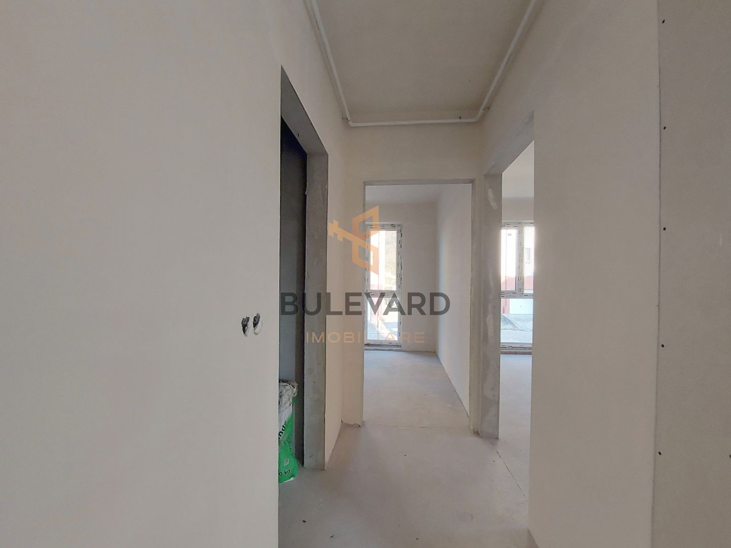 Apartament cu 3 camere/60 mp/zona Eroilor! - Poză 8