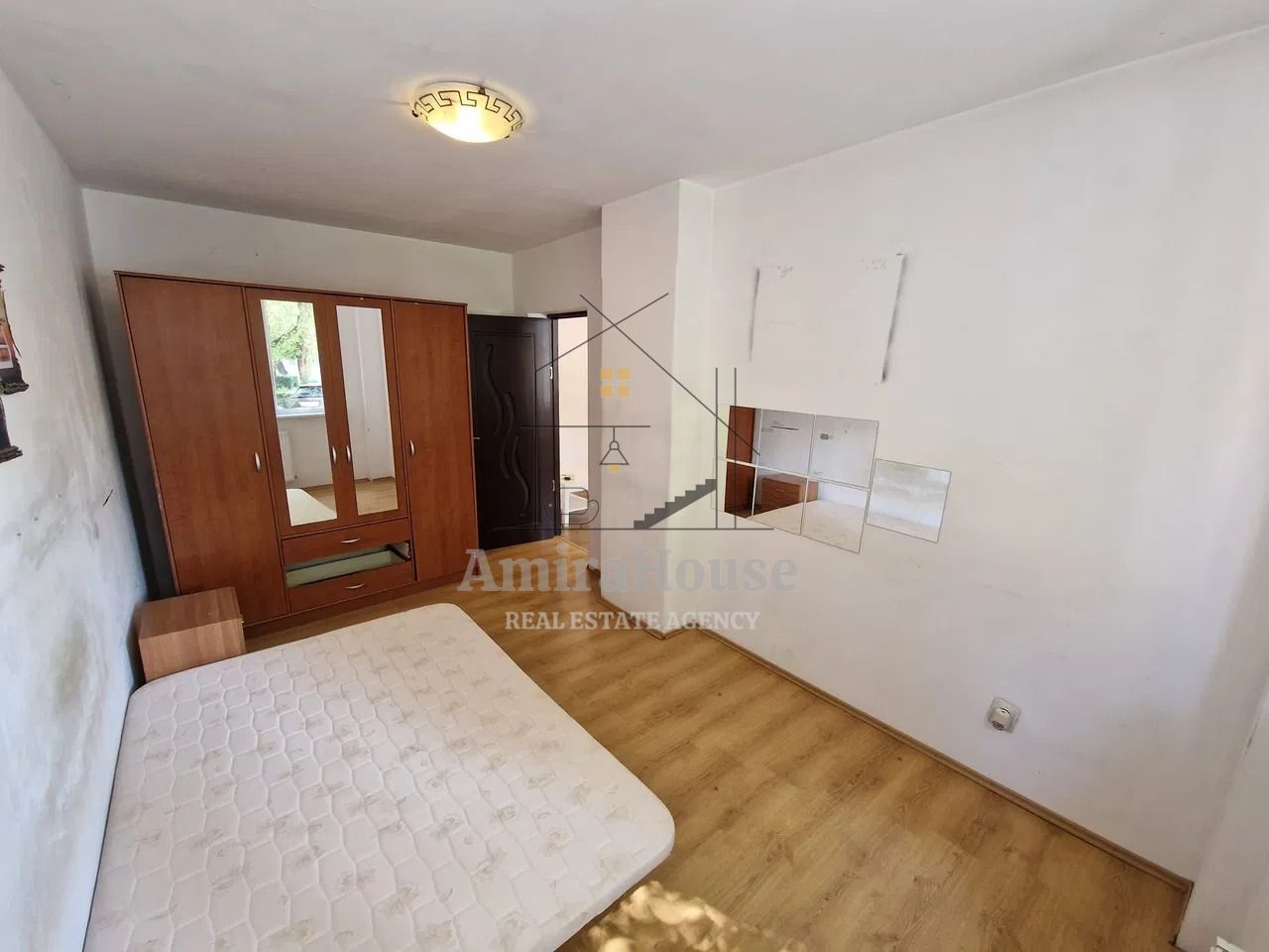 Apartament 2 camere mobilat zona strazii Horea - Poză 1