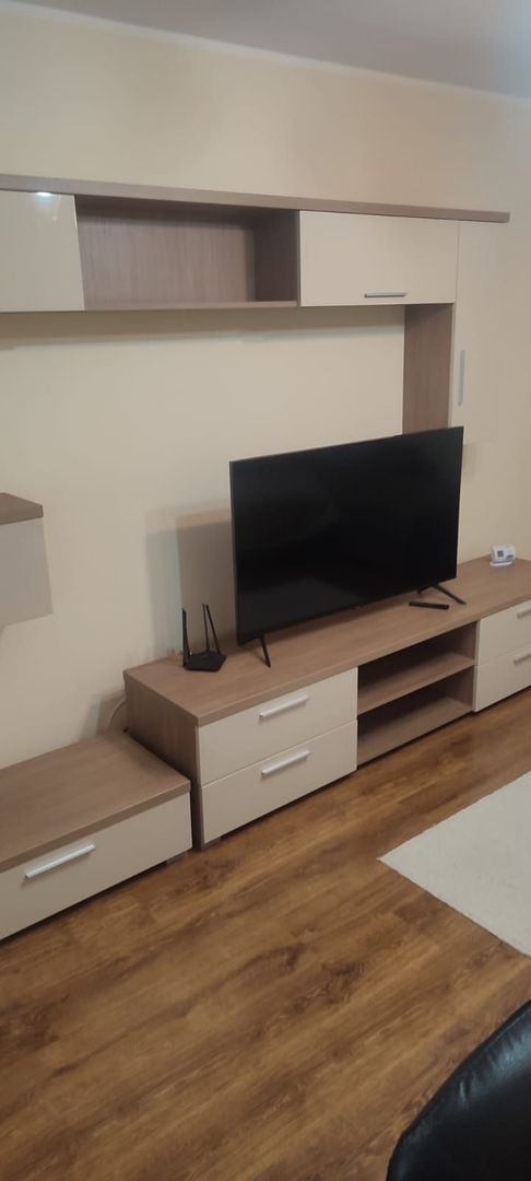 Vanzare apartament 3 camere Mazepa, etaj 8/10, 80 mp - Poză 3
