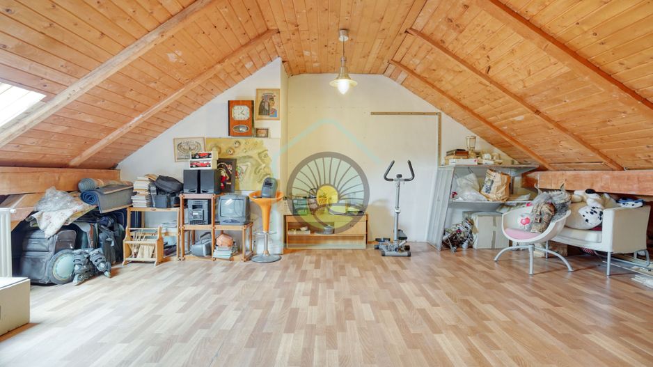 REZERVAT!!! CASA  HARMAN -COMISION 0 - Poză 43