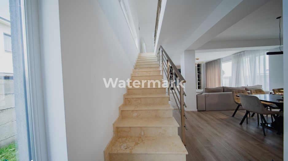 Casă cu 4 camere de închiriat, grădină 200 mp - Poză 18