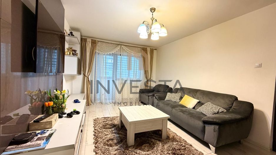 Apartament cu 3 camere pe strada Tulcea ! - Poză 1