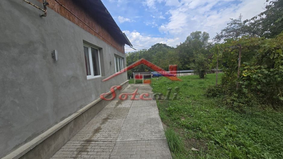 Casa de vanzare Breaza- teren 2549 mp - Poză 2