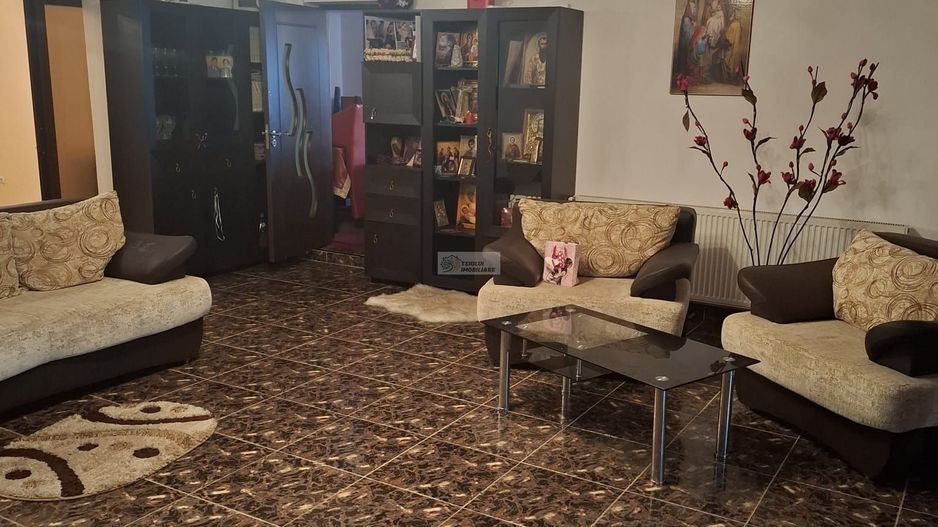 Casa/vila de vanzare in Garoafa /Vrancea - Poză 5