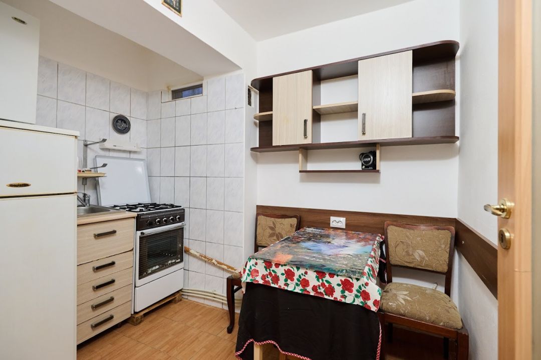 0% COMISION !!! Apartament doua camere - Razboieni - Poză 11