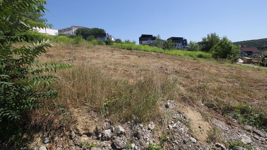 Teren intravilan cu proiect de casă, 1.070 mp.Targu Mures - Poză 4