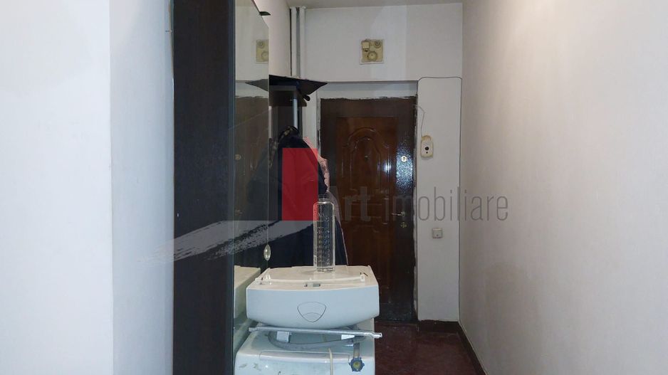 Apartamentul "SUPERMETO", pozitie foarte buna, amenajat - Poză 14