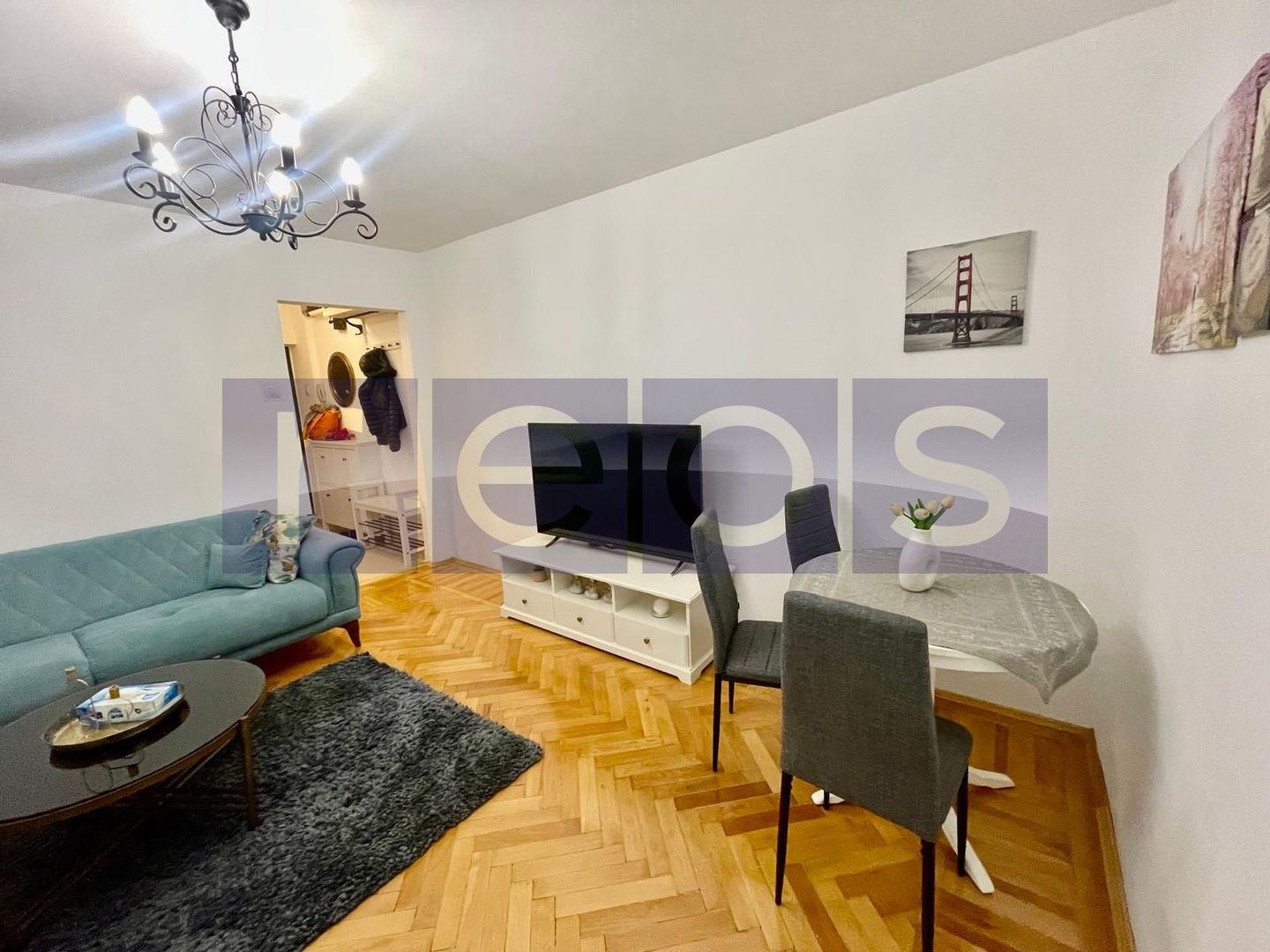 VANZARE APARTAMENT 2 CAMERE METROU PIATA ROMANA ULTRACENTRAL 40MP - Poză 4