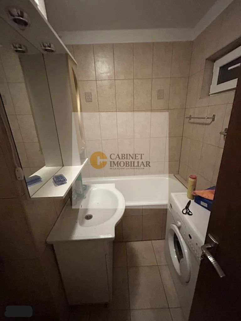 3 Camere - 65MP | Decomandat | 4/10 | Metrou Brancusi la 4 minute - Poză 5