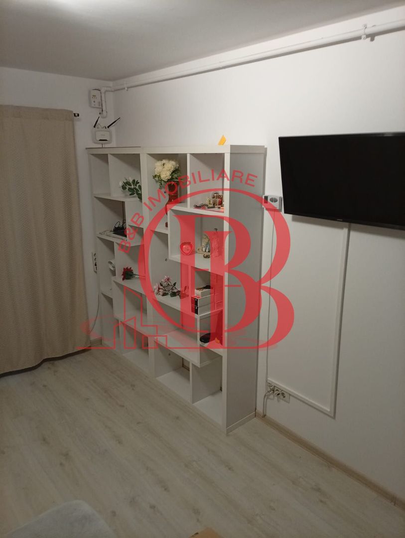 Garsoniera mutare imediata mobilata si utilata - Poză 8