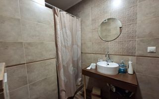 Apartament modern 3 camere 2 bai si 2 locuri de parcare in Selimbar - Poză 8