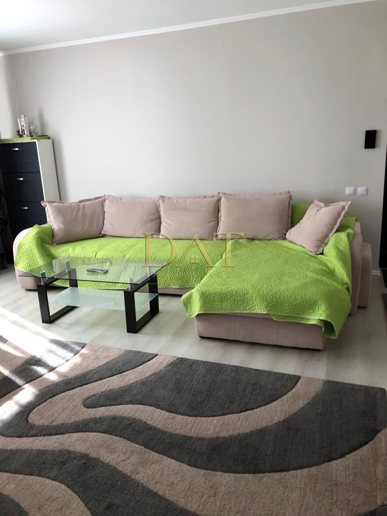 Vind apartament 3 camere zona Vivo - Poză 6