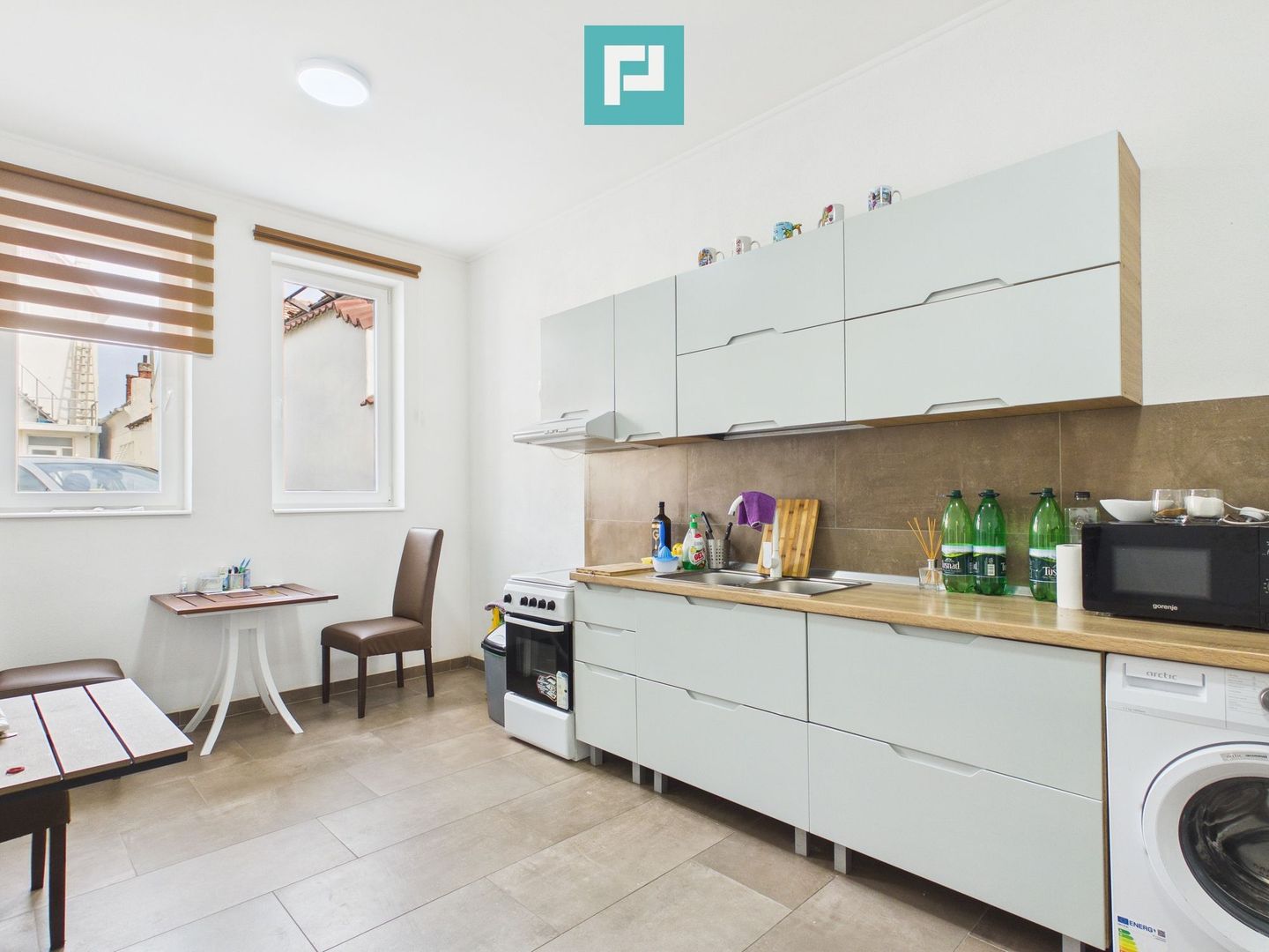 Pensiune - afacere la cheie cu potențial excelent - Poză 7